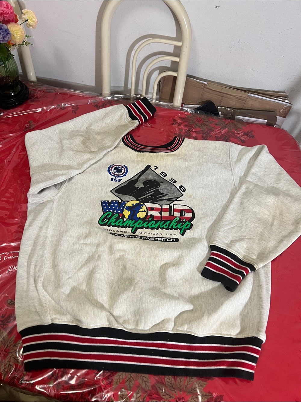 VTG 1996 Graybear Midland Michigan ISF World Championship Sweater Mens Size XL